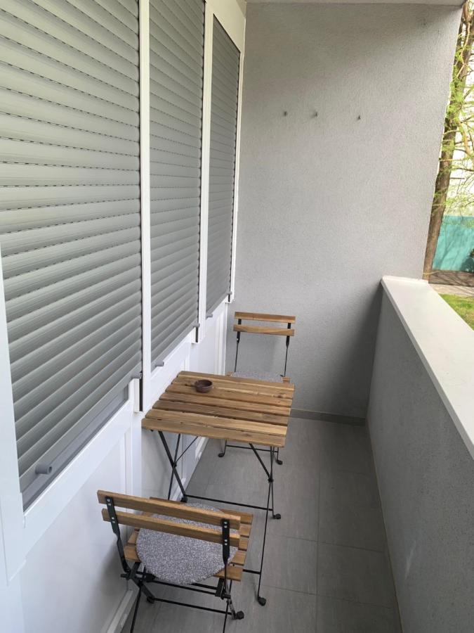 Apartment Karlovac Center Exterior foto